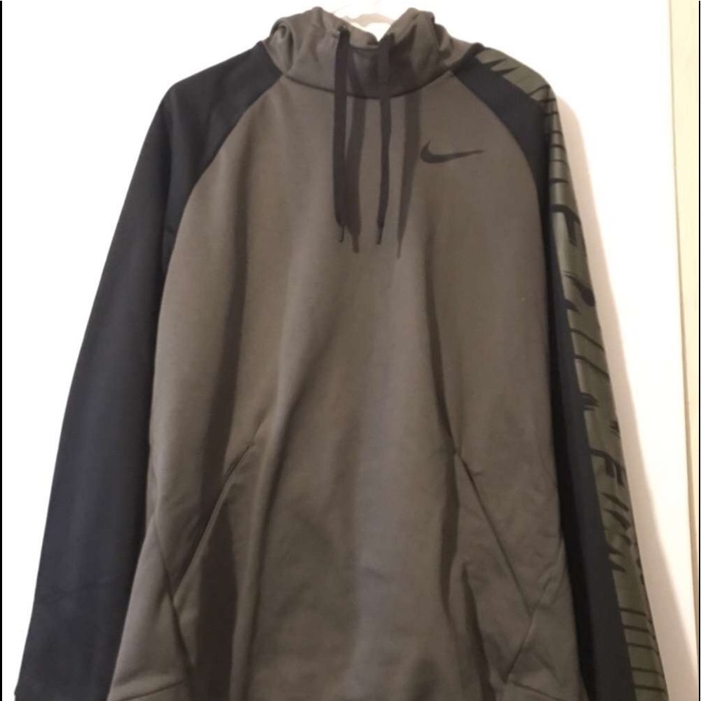 Nike hoodie